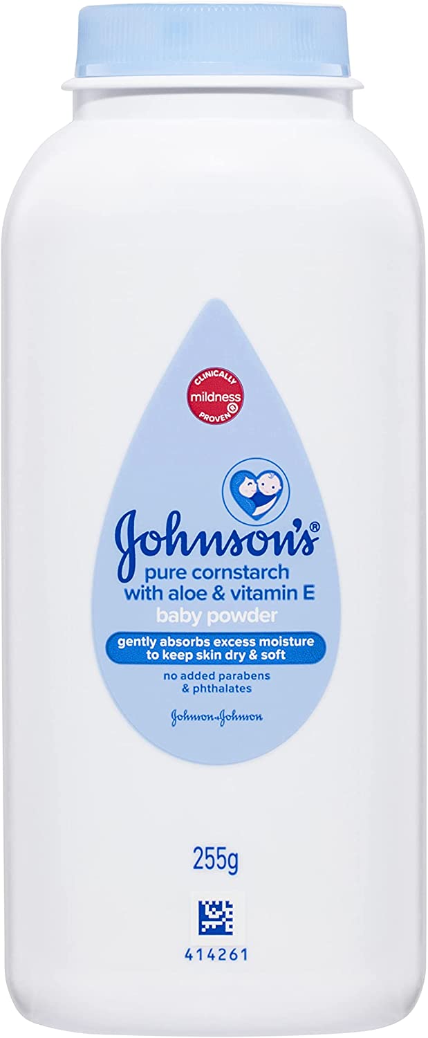 230816031531730_1 Johnson's Baby Powder with Naturally Derived Cornstarch Aloe & Vitamin E, Hypoallergenic, 9 oz - Image 1